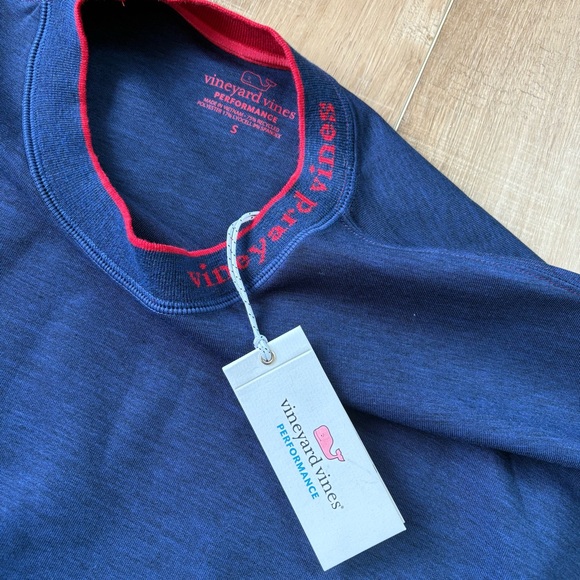 Navy Blue and Red Vineyard Vines Crewneck Sweatshirt - Picture 3 of 3